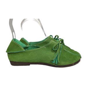 Women's Slip on Green Loafers Soft Faux Leather Size 37/ US Size 6.5